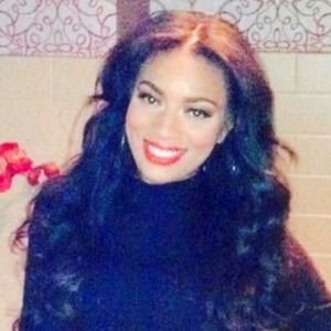 Meet your Posher, Shyra